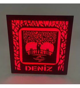 Aşkınızın Işığı Hiç Sönmesin! Kişiye Özel İsimli Ahşap Dekoratif Gece Lambası Kırmızı