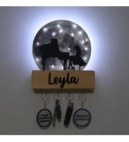 Lucenda Işıklı Pleksi Dolunay Kişiselleştirilebilir Biblo Talento Piyano Çalan Kız Anahtar Askılığı (Gri)