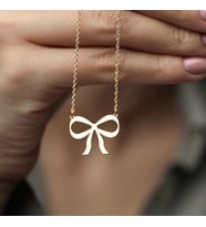 Tatlı Fiyonk Figürlü Kolye 925K Gümüş Kadınlara Özel Hediye (Gold)
