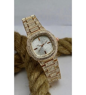 Rose Gold Kordonlu Yeni Moda Taş Desenli Kadın Kol Saati 1064