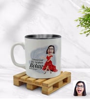 BK Gift Kişiye Özel Kadın Nihayetinde Karikatürlü İçi Siyah Renkli Kupa Bardak Model 1