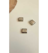 CHARM BİLEKLİK EK LİNK 9 MM 1 CM GÜMÜŞ RENK YAZILI YAZISIZ İSİM TARİH HARF YAZILIR 1 ADET (Çok Renkli)