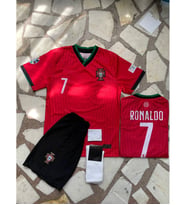 Portekiz Ronaldo 24/25 Sezon Kırmızı-Siyah 4 lü set çocuk forması