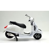 Newray Vespa 1:12 Model Motosiklet