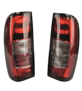 Ns Nissan YD25 Sağ-Sol Stop Lambası 2002-2012