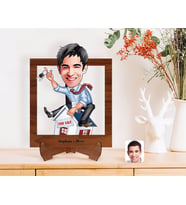 BK Gift Kişiye Özel Erkek Emlakçı Karikatürlü Ahşap Standlı 3D Biblo-1 (Beyaz)