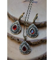 STONEAGE Kök Yakut ve Zirkon Taşlı Kolye Küpe Kadın Set