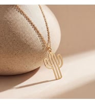 Kişiye Özel 925 Ayar Gümüş Minimal Cactus Kolye (Gold)