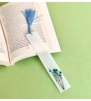 Özel Gerçek Kurutulmuş Çiçekli Beyaz Epoksi Kitap Ayracı
