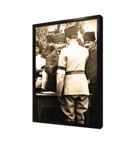 Atatürk ve Silah Arkadaşları Çerçeveli Mdf Tablo
