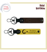 Cumhuriyet Ruhu Taşıyan Hediye – Çocuk Ve Ayyıldız Temalı Anahtarlık Seti, Koyu Kahve-Sarı