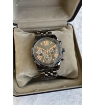 Yeni Sezon M Kors Model Siyah Kol Saati Moda Hediyelik İndirimli Kampanyalı Avantajlı Kuponlu Tarz Şık Premium Unisex Vintage Çelik Bileklik Garantili Tasarım Genç Lüks Trend Ucuz Babaya Kardeşe Sevgiliye Sözlüye Özel Doğum Günü Hediyesi EşÇift