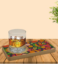 BK Gift Kişiye Özel Meyveler Tasarımlı Doğal Ahşap Tabaklı Viski Bardağı Sunum Seti Model 1