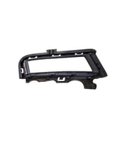 VOLKSWAGEN GOLF- 7- 13/17; SİS LAMBA KAPAĞI İÇ BAĞLANTI BRAKETİ SAĞ SİS DELİKLİ (TW) 5G0853212E9B9