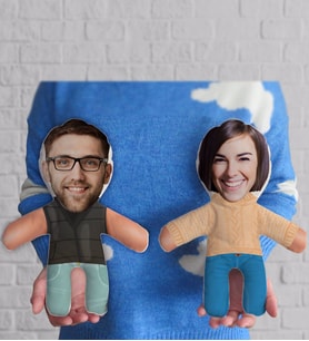 BK Gift Kişiye Özel Fotoğraflı Kostümlü 2’li Bebek Yastık-2