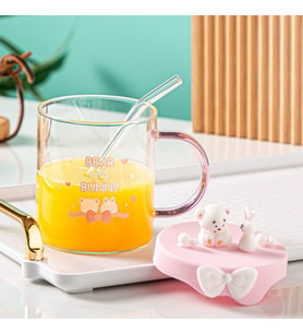 Livava Pipetli Tavşan Ve Ayıcık  Cam Kupa, 9x8,5