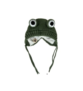 İçi Kürklü Sıcak Tutan Kulak Kapayan Karsever Kurbağa Bere - Frog In Love With Snow