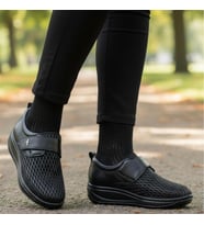 Dr.comfort DR.5601 Rocker Bottom Lastikli Ortopedik Deri Ayakkabı – Diyabetik & Terapötik Konfor (Siyah)