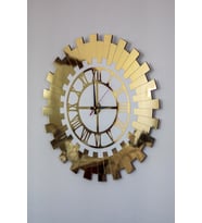 Küçük Dekoratif Duvar Saati Modern Roma Rakamlı Çift Kat Beyaz Mdf Üzeri Gold Aynalı Pleksi 40x40