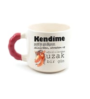 Kendime Pozitif Bir Gün Diliyorum Baskılı Kırmızı Kulplu Boncuk Kupa