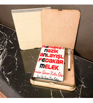 Hamarat, Nazik, Anlayışlı Annem Ahşap Kutulu Defter Kalem Set