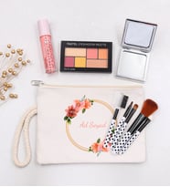 Kişiye Özel Ham Bez El Çantası & Pastel Dudak Dolgunlaştırıcı & 5'li Mini Makyaj Fırçası & Pastel Far Paleti & Beyaz Kare El  Aynası Hediye Seti