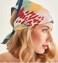 LACİVERT KENARLIKLI RENKLİ BANDANA FULAR