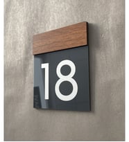 Wooden Serisi Minimal Kapı Numarası