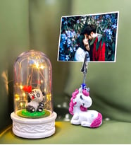 Fotoğraflı Hediye Seti  Led Işıklı Fanus & Unicorn Temalı Fotoğraf Tutucu  Kişiye Özel Hediye Seti (Model 5)