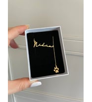 Kişiye Özel 925 Ayar Gümüş İsim Sallanan Pati Figürlü Kolye (Gold)