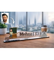 Kişiye Özel Öğretmen Karikatürlü 30 cm Ayna Pleksi Masaüstü İsimlik - Öğretmen Hediyesi Öğretmene Özel Hediye