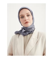 Şaless Tesettür Kadın Janjan-janjanlı Krinkıl Abiye Eşarp-inci Beyazı- 100x100cm (Taş)