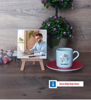 Web Tasarım Uzmanı Fotoğraflı Dekoratif Taş, Ahşap Altlıklı Türk Kahvesi Fincanı Hediye (Model 3)