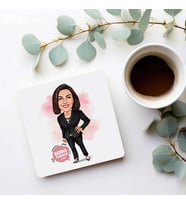 Kişiye Özel Karikatürlü Siyah İş Kıyafetli Kadın Bardak Altlığı