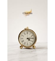 Serene Bell Vintage Metal Çalar Saat & Premium Masaüstü Dekoratif Obje (16x14 cm)