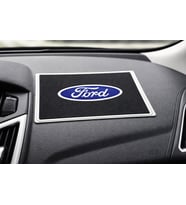 Fiesta Focus Mondeo Courier Connect C-Max Araçlar İçin Torpido Üstü Kaydırmaz Ped 20x13.5 cm (Çok Renkli)