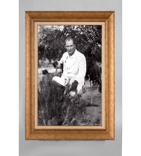 Çerçeveli Paspartulu Atatürk Tablo a519 (Gold)