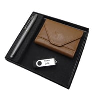 Signator D339 İsme Özel Set - Deri Kartlık + 32Gb. Usb Bellek  + Kalem Seti  İsme Özel Hediyelik Set (Karışık)