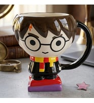 Harry Potter 3D Kabartmalı Kupa Bardak 9.5x16 cm – Dekoratif Tasarımlı Seramik Kahve ve Çay Kupası (Karışık)