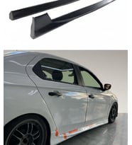 🚘 Peugeot 301 Yan Marşpiyel – Sportif Plastik Gövde Kiti  Dayanıklı Malzeme (Turkuaz)