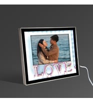 Ledli Love Sihirli Ayna , geçmiş olsun çiçeği, yıldönümü çiçeği, yeni iş çiçeği, çiçek gönder, kız arkadaşa çiçek, doğum günü çiçekleri, geçmiş olsun çiçekleri, kutuda çiçekler, yeni bebek çiçekleri, açılış ve tören çiçekleri