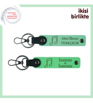 Sahne Arkasındaki Kahramanlara, Notalı Hediyelik Deri Anahtarlık Takımı, Açık Yeşil-Fıstık Yeşil