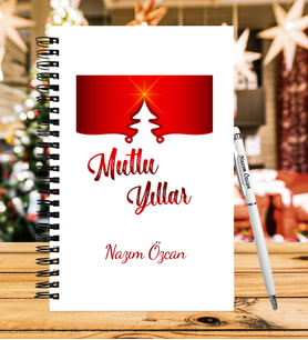 Yılbaşı İçin Kişiye Özel  Ahşap Defter Kalem Hediye Seti