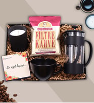 Siyah French Press & Siyah Kupa & Colombian Taze Filtre Kahve & Vanilya Kokulu Bardak Mum Hediye Seti