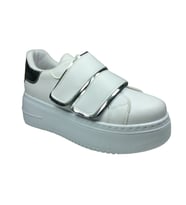 Womenly Moda 2001 Beyaz Cırtlı Kadın Sneaker Spor Ayakkabı