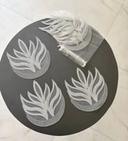 6 lı Dantel Kahve Sunumluğu 15x15 cm Asorti Desenli Zarif Sunum Aksesuarı