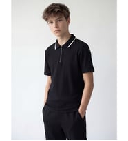 LCW Kids Siyah Polo Yaka Dokulu Erkek Çocuk Tişört