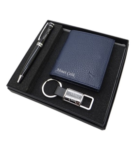 Kişiye Özel Set - Deri Cüzdan + Titanyum Krom Anahtarlık + Pierre Cardin Kalem Set  Kalem + Hakiki Deri Cüzdan ve Anahtarlık  İsme Özel Hediyelik Set (Karışık)