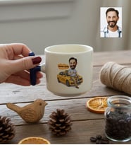 Kişiye Özel Karikatürlü Taksici T Kupa Doğum Günü Hediyesi