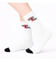 SEND NUDES YAZILI UNİSEX BEYAZ SPOR ÇORAP